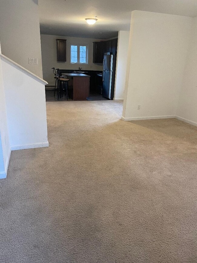 Building Photo - 6 Grove St