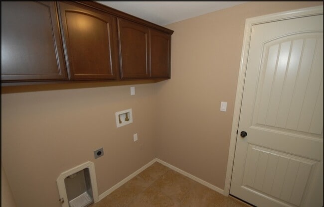 Building Photo - 14302 Pancho Gonzalez Ct