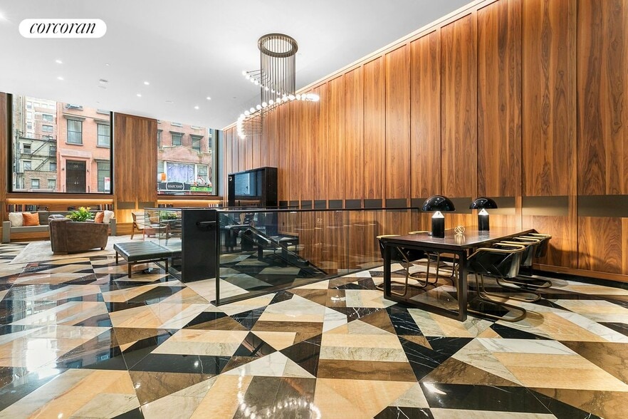 Building Photo - 30 E 29th St