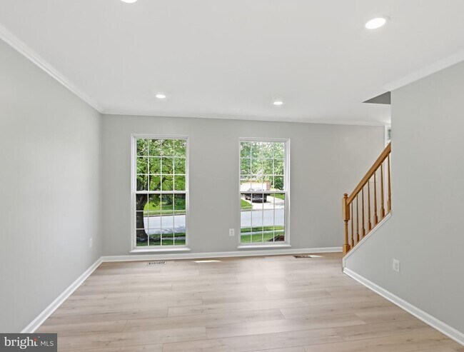 Building Photo - 8 Quails Nest Ct