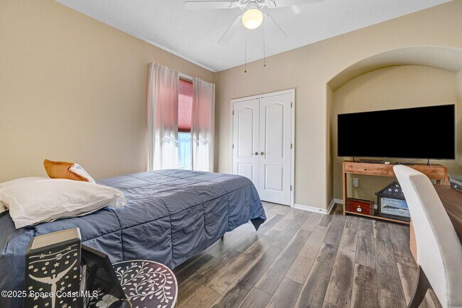 Building Photo - 4932 Worthington Cir
