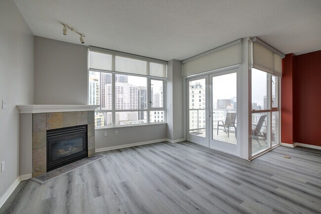 Building Photo - 850 Beech St