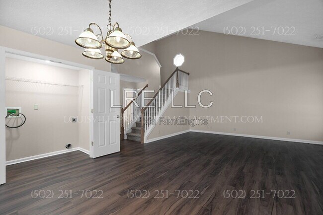Building Photo - 5112 Middlesex Dr