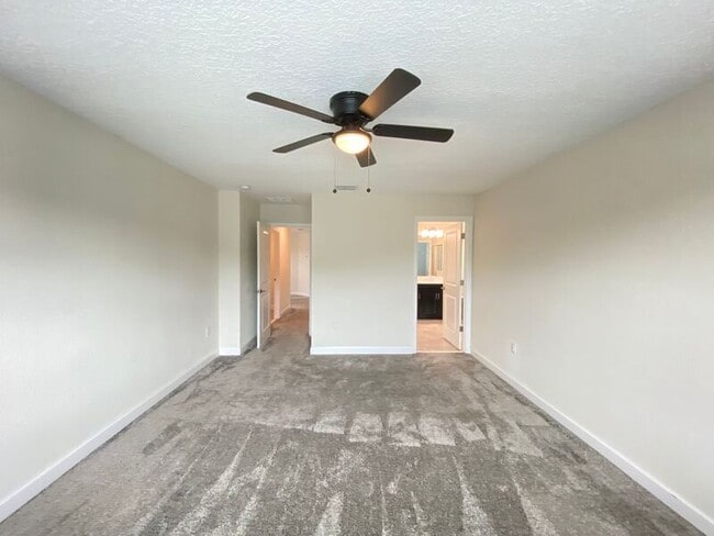 Building Photo - 4442 Seven Canyons Dr
