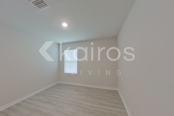 Building Photo - 134 Metalmark Dr