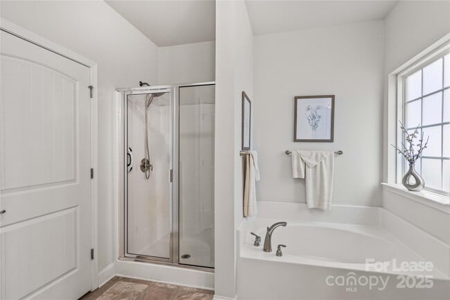 Building Photo - 108 Fleming Dr