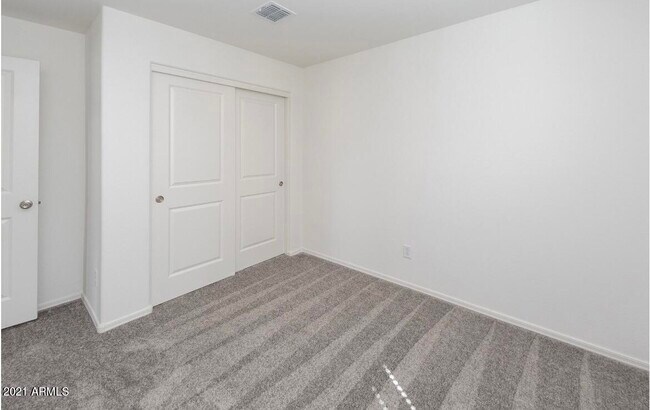 Building Photo - 7255 N 125th Dr