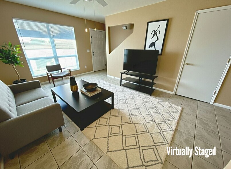 Building Photo - 4001 Doraine Ct