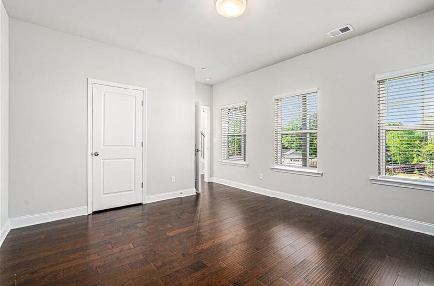 Basement Bedroom #4 - 811 Corsiglia Farm