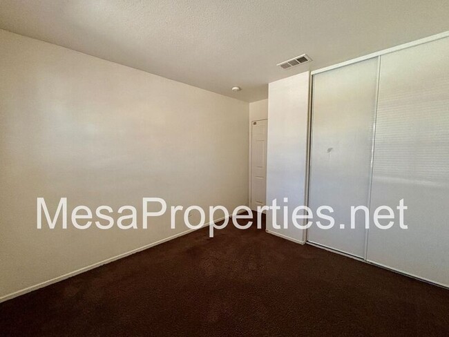 Building Photo - 13784 Brynwood St