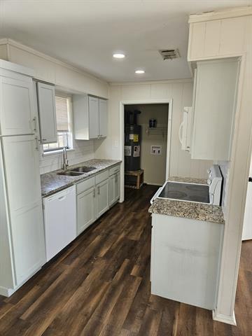 Building Photo - 974 Adays Rd