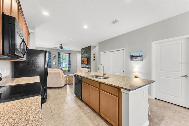 Building Photo - 7254 Duxbury Ln
