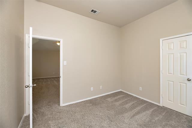 Building Photo - 9971 Knoll Trace Way