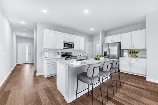 Building Photo - 508 Towerglen Dr