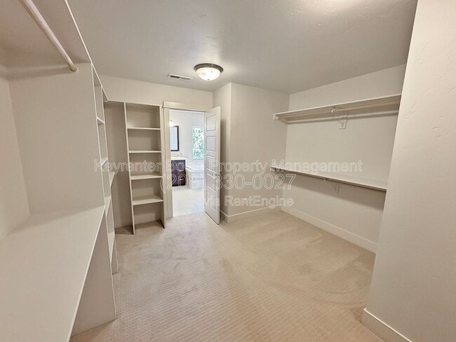 Building Photo - 2784 S Trailwood Way