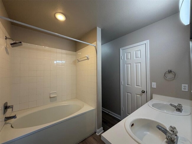 Building Photo - 3312 Alexander Valley Cove