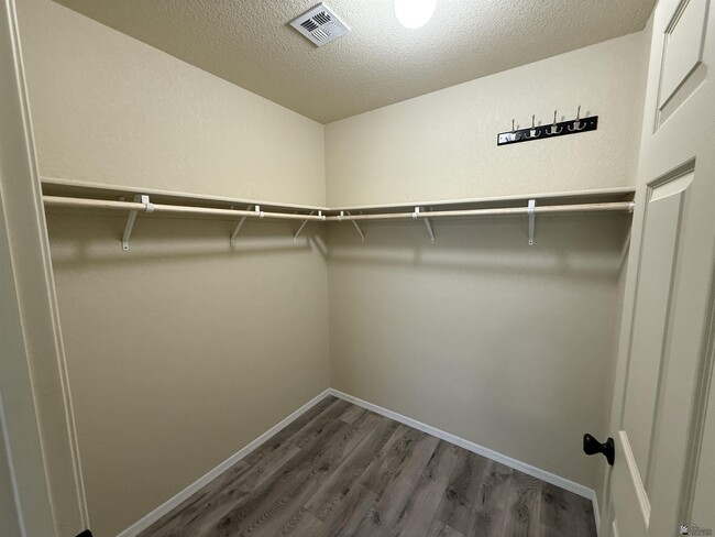 Building Photo - 7375 E 39th St