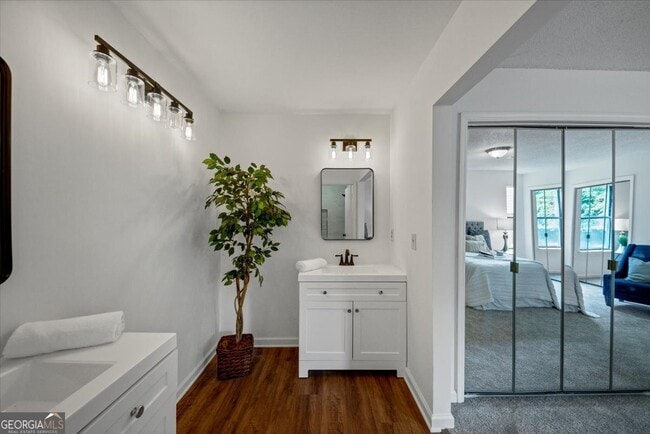 Building Photo - 4818 Terrace Green Trce