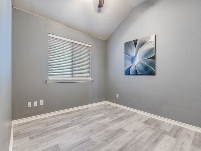 Building Photo - 1636 Spanish Moss Wy