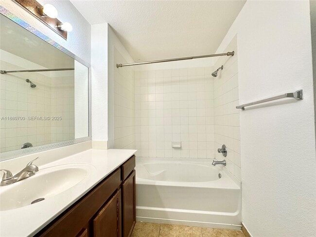 Building Photo - 10870 NW 88th Terrace