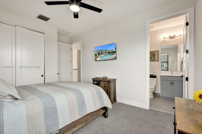 Building Photo - 12474 Solana Bay Cir