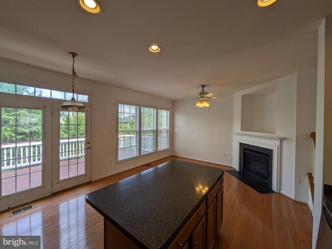 Building Photo - 5607 Faircloth Ct