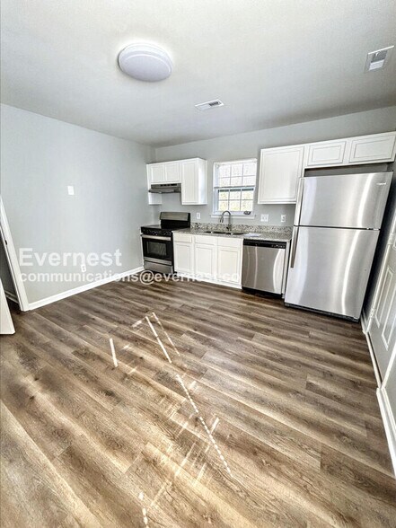 Building Photo - 1014 Brianna Way