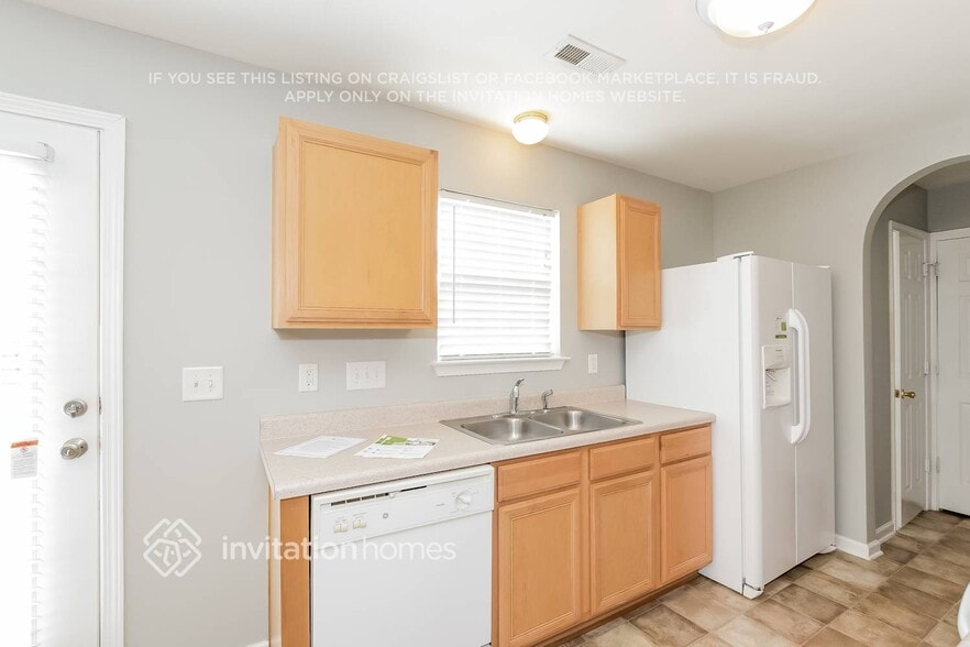 Building Photo - 1105 Ametrine Ln