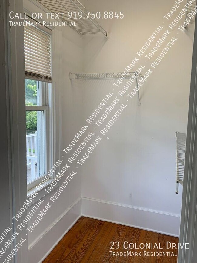 Building Photo - 23 Colonial Dr