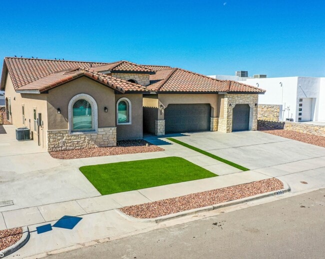 Building Photo - 309 Blue Valley Dr
