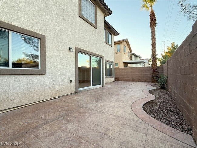 Building Photo - 1026 Appaloosa Hills Ave