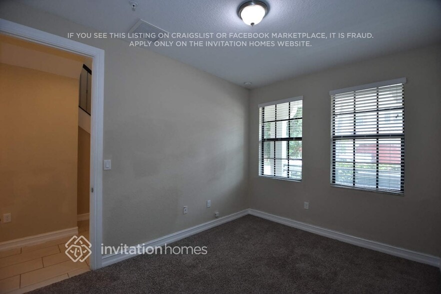 Building Photo - 11671 SW 13th Ct