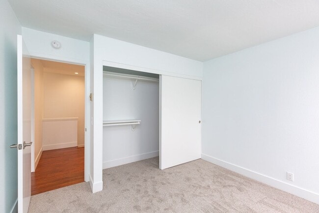 Building Photo - 2 bed, 2 bath Townhome – LA JOLLA/UTC