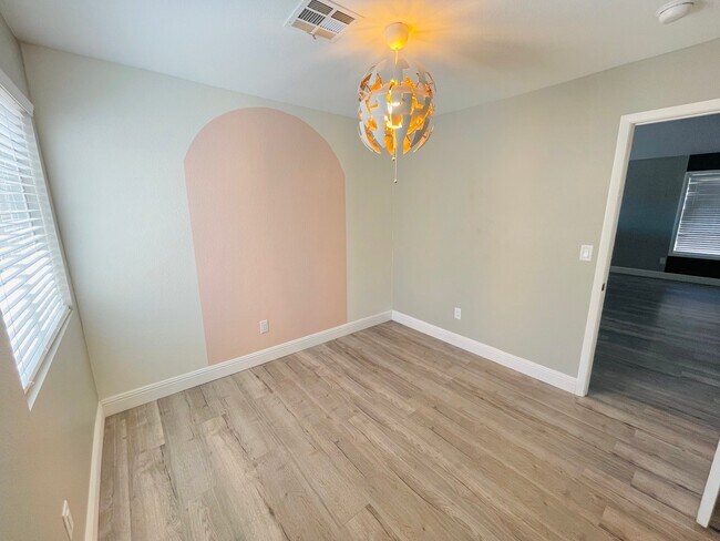 Building Photo - 3139 Pocatello Peak Way