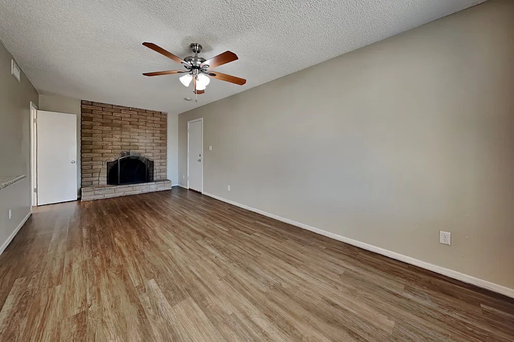 Building Photo - 4409 N 90th Dr