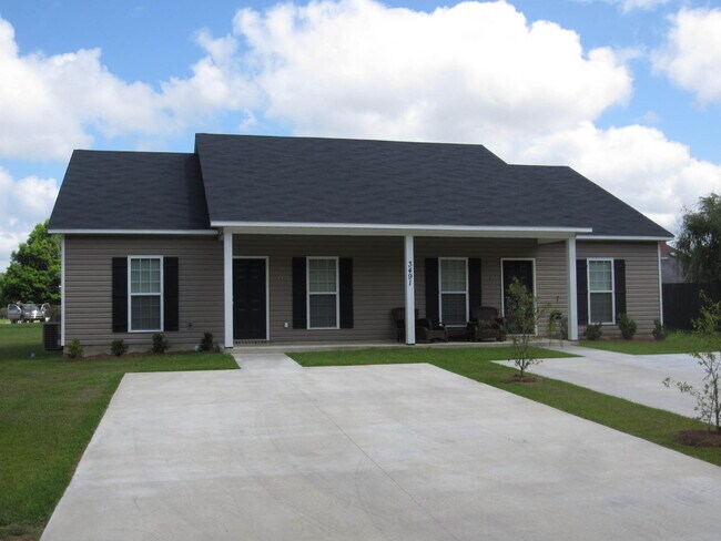 Primary Photo - 2Bedroom/2Bath Duplex in North Lowndes