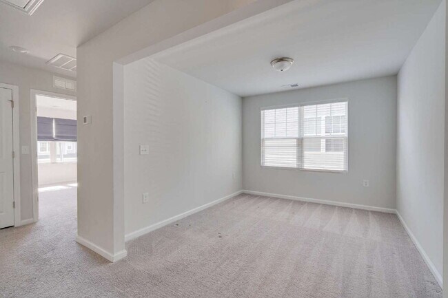 Building Photo - 1123 Sweet Cream Ct