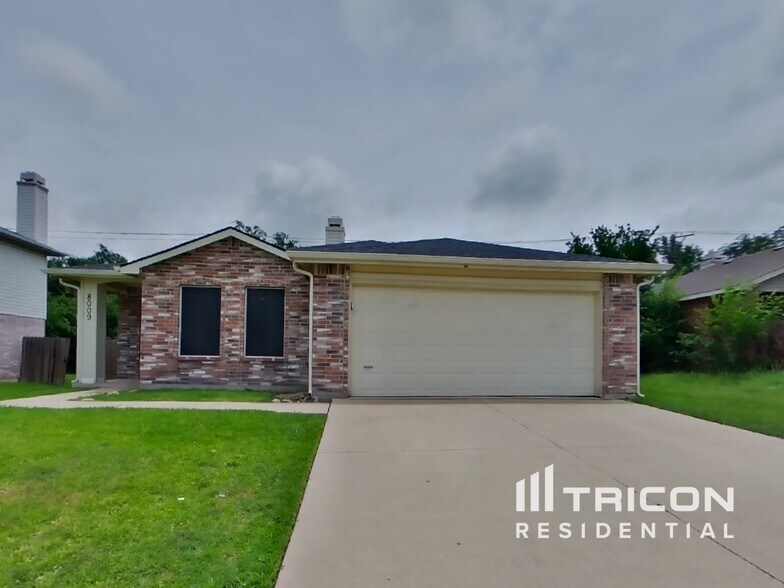Primary Photo - 8009 Mosstree Dr