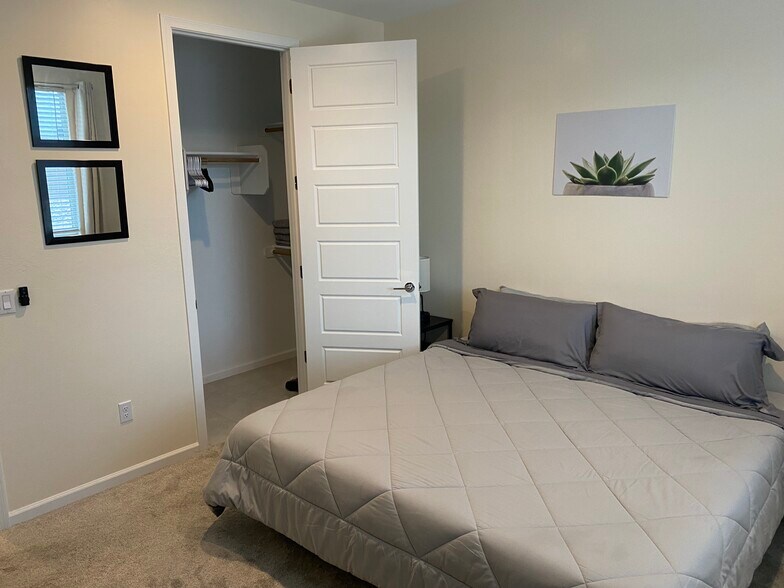 Building Photo - 6682 E Via Olmeda