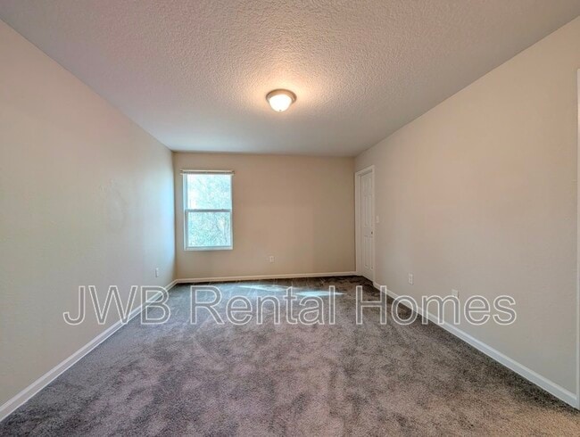 Building Photo - 7876 Playschool Ln