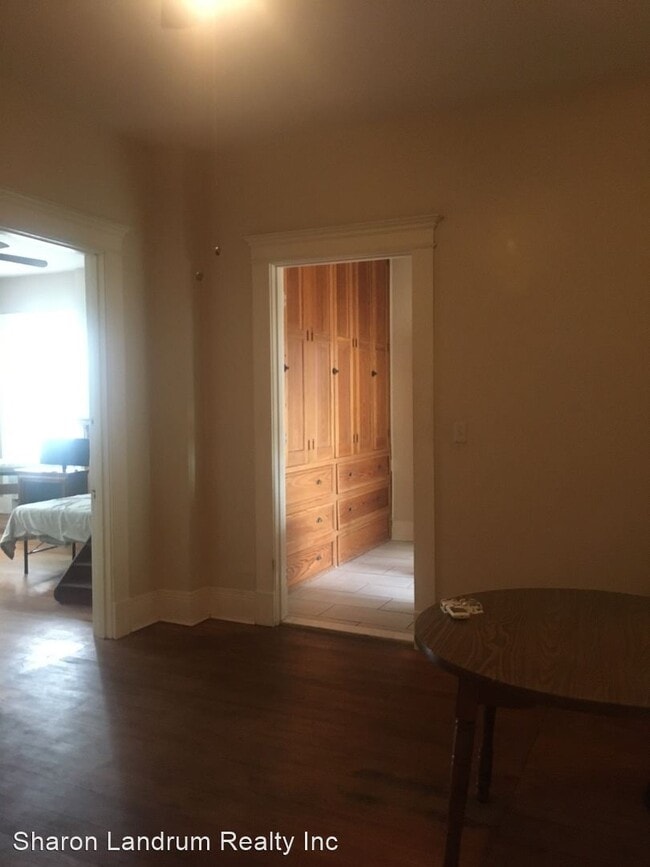 Building Photo - 1407 S 3rd St