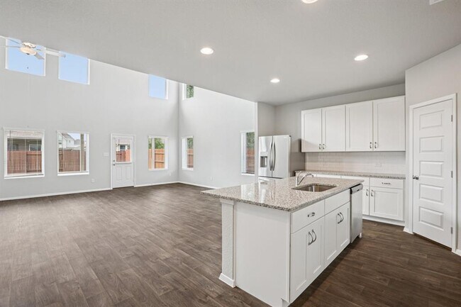 Building Photo - 2405 Ambling Trl