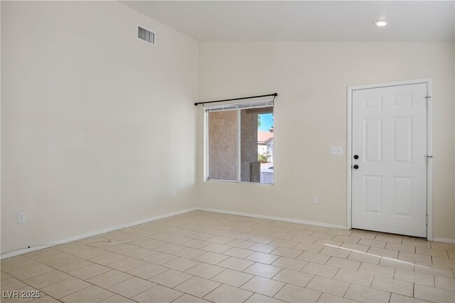 Building Photo - 8037 Radigan Ave