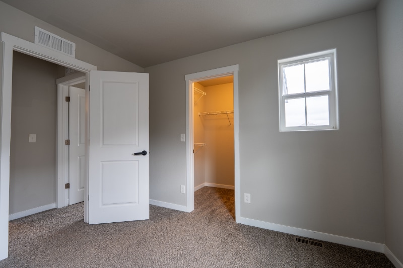 Building Photo - 1594 Grand Overlook St