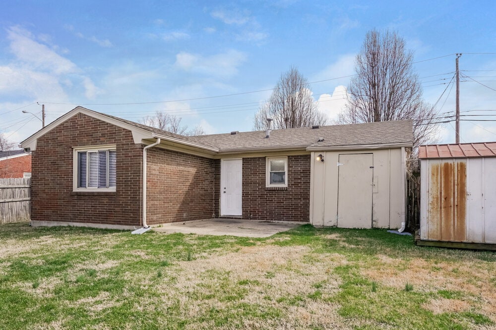 Building Photo - 7414 Terry Rd