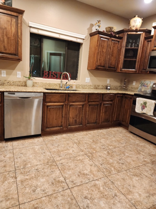 Building Photo - 12616 N 39th St