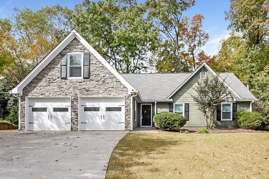 Primary Photo - 4969 Abbotts Glen Trail NW