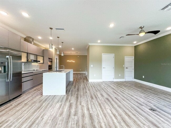 Building Photo - 1866 Brentwood Ct