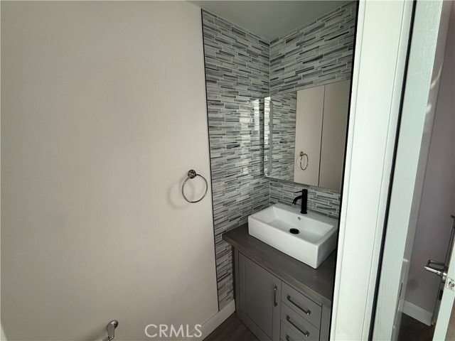 Building Photo - 177 E City Pl Dr