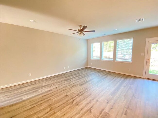 Building Photo - 17200 Crane Fly Dr
